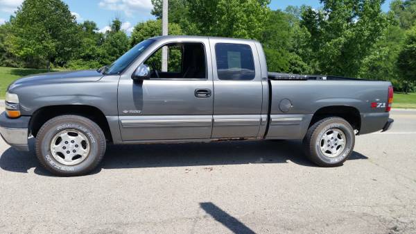 02 CHEVY SILVERADO X-CAB 4WD Z-71- 5.3 V8, COLD AIR, RUNS DRIVES GREAT for sale in Miamisburg, OH – photo 6