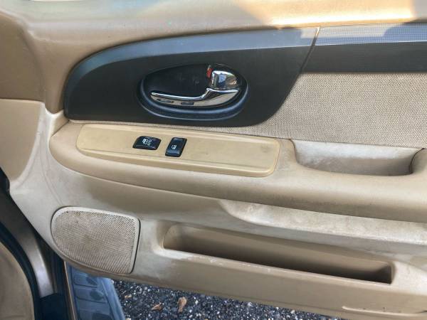2004 Chevy Impala only 102K original miles $2999 - cars & trucks -... for sale in Mobile, AL – photo 8