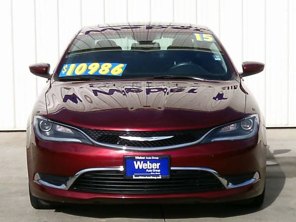 2015 Chrysler 200-HEATED SEATS! REMOTE START! NICE CAR! for sale in Silvis, IA – photo 4
