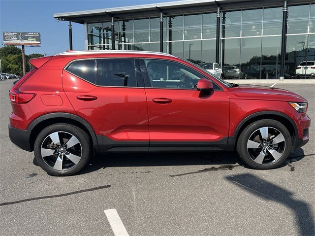 2020 Volvo XC40 T5 Momentum AWD for sale in Chicopee, MA – photo 28