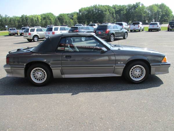 SUPER CLEAN ALL ORIGINAL COLLECTOR 1987 FORD MUSTANG GT CONVERTIBLE V8 for sale in Foley, MN – photo 9