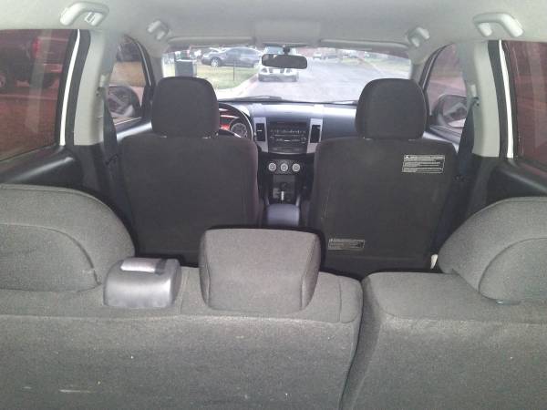 2008 Mitsubishi Outlander - cars & trucks - by owner - vehicle... for sale in Nrh, TX – photo 23