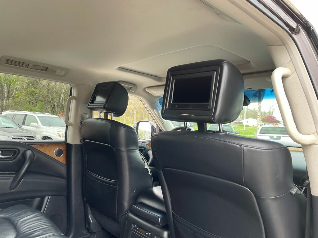 2011 INFINITI QX56 4WD with Split Bench Seat Package for sale in Sussex, NJ – photo 28