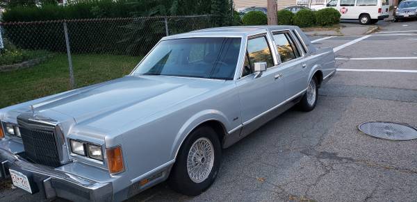 1989 Lincoln town car for sale in Brockton, MA – photo 2
