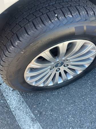 2012 Lincoln MKX Sport utility new tires, excellent condition - cars for sale in Deland, FL – photo 9