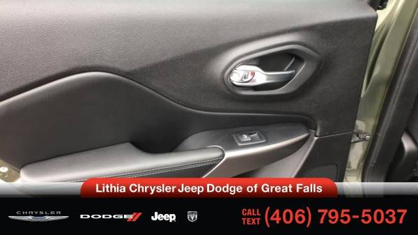 2019 Jeep Cherokee Latitude 4x4 - - by dealer for sale in Great Falls, MT – photo 15