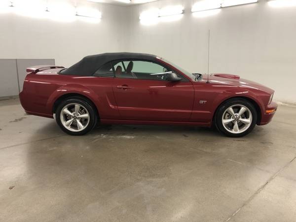 2008 Ford Mustang GT Premium - - by dealer - vehicle for sale in ottumwa, IA – photo 16