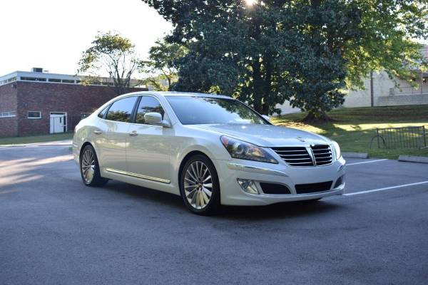 2012 Hyundai Equus Signature 4dr Sedan - - by dealer for sale in Knoxville, TN – photo 7