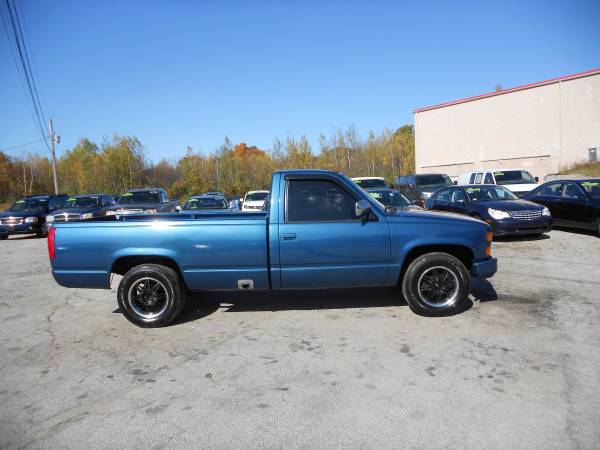 1990 Chevy C1500 2dr Standard Cab LB with a Corvette 350 5.7L engine for sale in hampstead, RI – photo 4