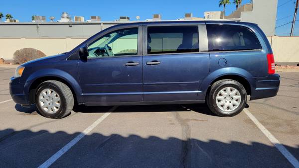 2008 Chrysler Town and Country for sale in Cave Creek, AZ – photo 7