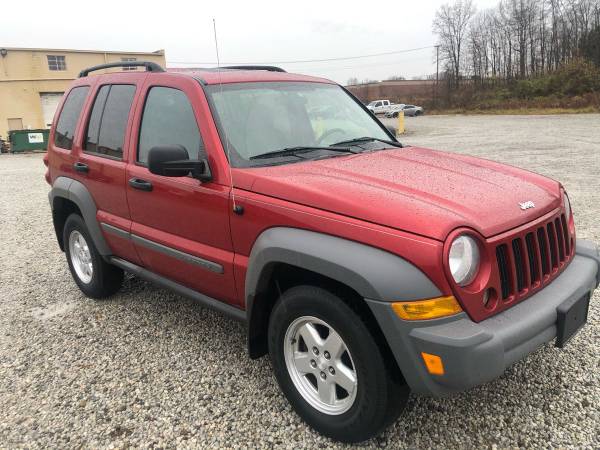 2005 Jeep Liberty Sport 4X4 Low Miles - cars & trucks - by owner -... for sale in North Canton, OH – photo 3