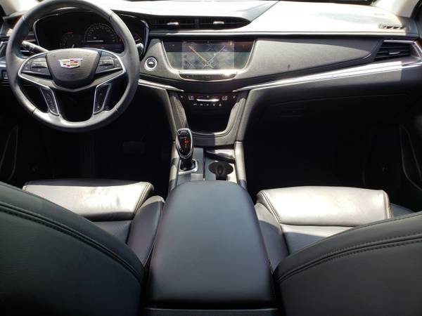 2017 Caddy Cadillac XT5 Luxury suv Gray for sale in Jonesboro, AR – photo 6