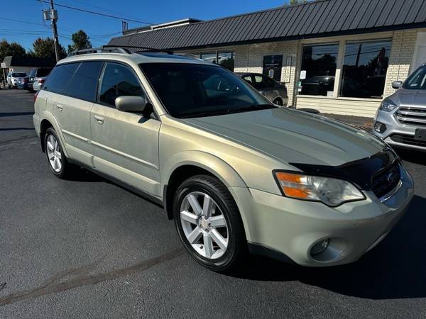 2007 Subaru Outback 2 5i Limited AWD 4dr Wagon - - by for sale in Other, VT – photo 3
