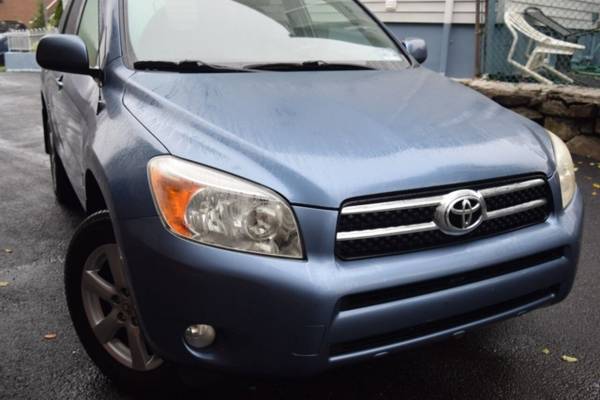 *2008* *Toyota* *RAV4* *Limited 4x4 4dr SUV* - cars & trucks - by... for sale in Paterson, DE – photo 3