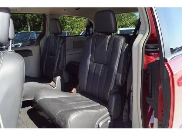2016 Chrysler Town & Country Touring - mini-van for sale in Ardmore, OK – photo 10