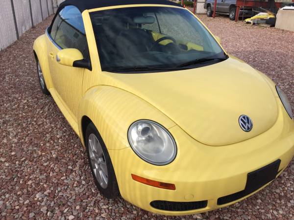 VW Beetle 2008 Convertible, sharp yellow/black 99215 miles for sale in Colorado Springs, CO
