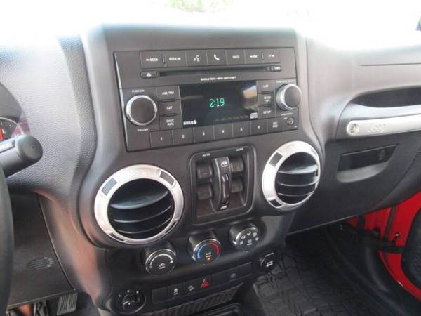 2014 Jeep Wrangler Unlimited Sahara-4 door, Hard Top, NEW Tires, HOT! for sale in Garner, NC – photo 11