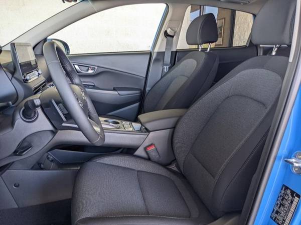 2023 Hyundai Kona Electric SEL hatchback Blue Wave for sale in La Quinta, CA – photo 11
