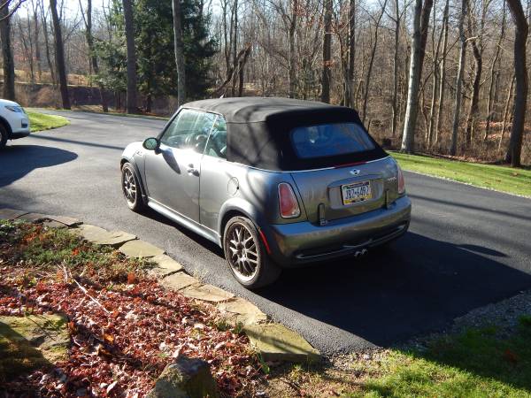 2005 Mini Cooper Sport Covertable - cars & trucks - by owner -... for sale in Leechburg, PA – photo 8