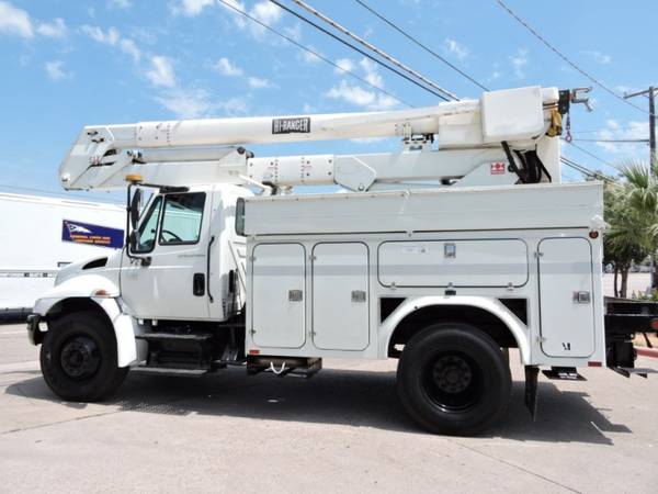 2005 INTERNATIONAL 4300 CRANE TRUCK,UTILITY with for sale in Grand Prairie, TX – photo 8