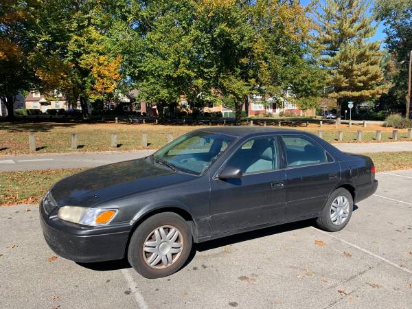 2001 Toyota Camry - cars & trucks - by owner - vehicle automotive sale for sale in Louisville, KY