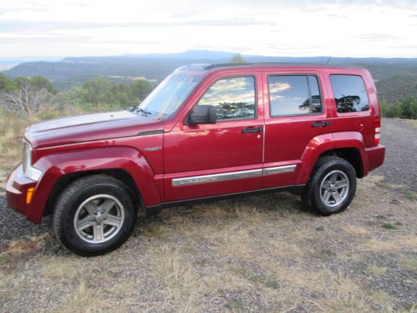 2012 Jeep Liberty 4X4 Limited Beautiful for sale in Aguilar, CO – photo 10