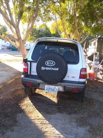 2002 Kia Sportage SUV 4x4 - cars & trucks - by owner - vehicle... for sale in Winterhaven, AZ – photo 5