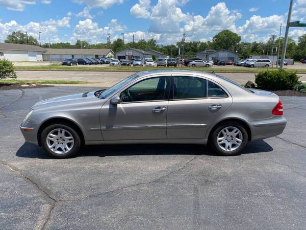 2005 Mercedes-Benz E-Class E 320 4dr Sedan super clean - cars & for sale in Middletown, OH – photo 6
