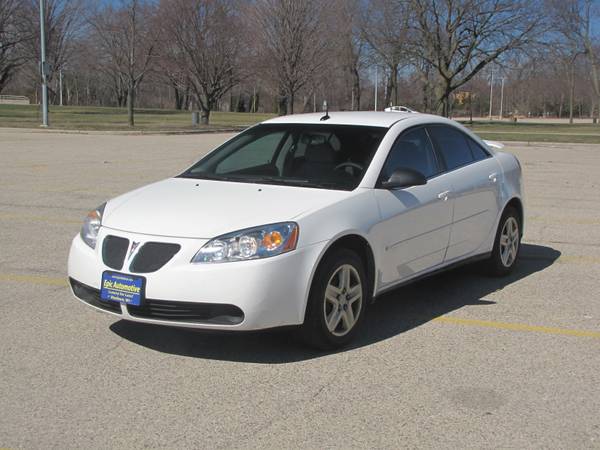 PRICE DROP 2008 Pontiac G6 RUNS GREAT! GAS SAVER! for sale in Madison, WI