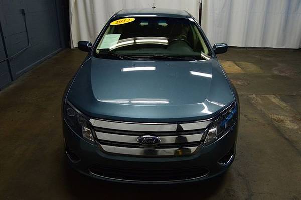 2012 Ford Fusion SEL sedan GRAY for sale in Merrillville , IN – photo 4