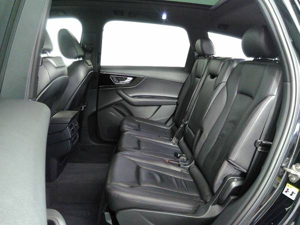 2017 Audi Premium Q7 AWD, only 15, 000 miles - - by for sale in Eau Claire, WI – photo 9
