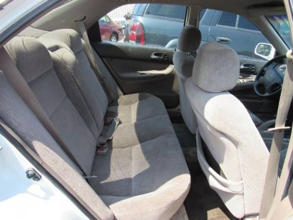 1994 HONDA ACCORD SUPER INEXPENSIVE. + PAY HALF NOW - HALF LATER for sale in WASHOUGAL, OR – photo 11