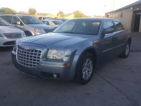 ~*2007 CHRYSLER 300 TOURING*FULLY LOADED*GREAT CONDITION*LOW MILEAGE*~ for sale in Dearborn, MI – photo 3