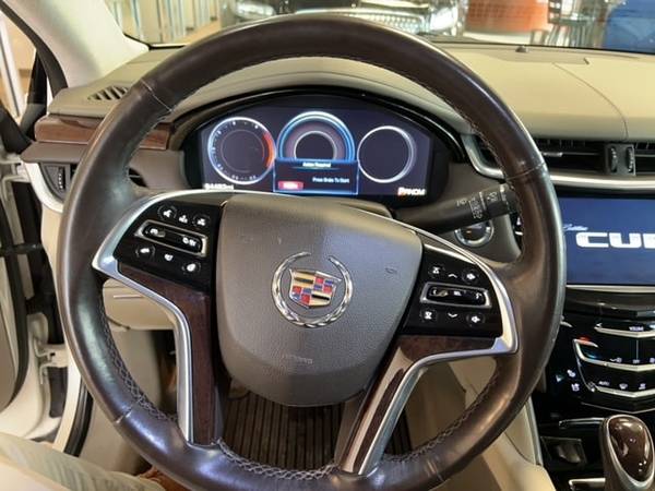 2013 Cadillac XTS Platinum - - by dealer - vehicle for sale in Boone, IA – photo 14