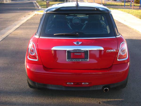 2011 MINI Hardtop Cooper Hatchback (Super Clean, Runs Great) - cars & for sale in Phoenix, OR – photo 5