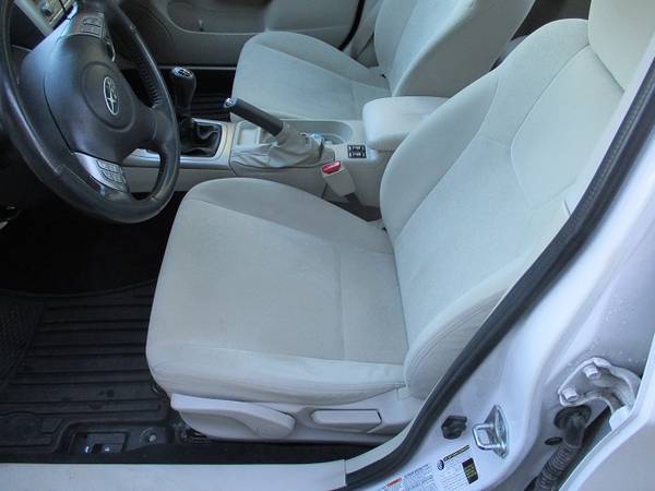 2010 Subaru Impreza 5 speed for sale in Steinhatchee, FL – photo 6