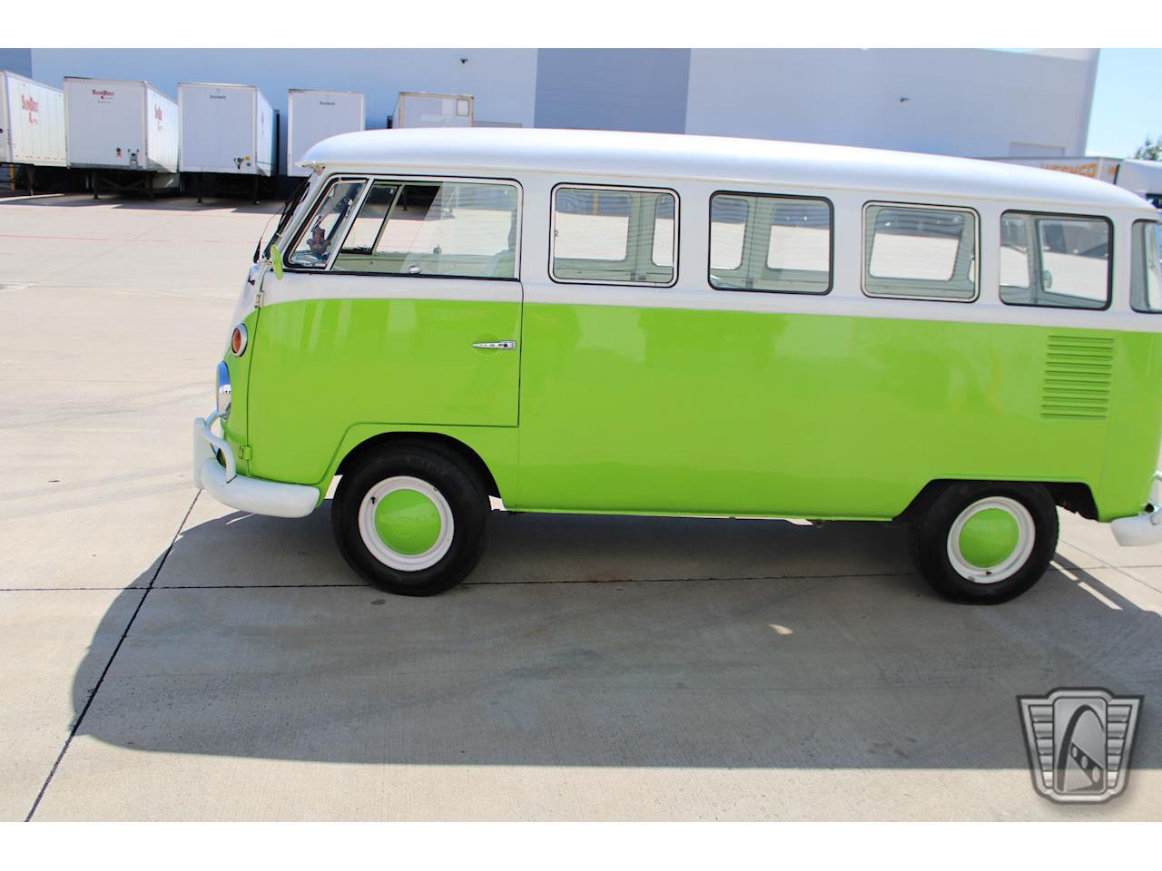 1974 Volkswagen Bus for sale in O'Fallon, IL – photo 29