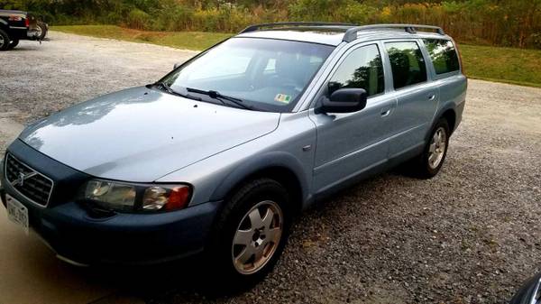 2002 Volvo V70 XC AWD for sale in Asheville, NC – photo 2