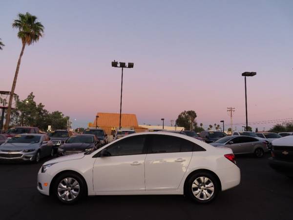 2014 Chevrolet Cruze 4dr Sdn Auto LS / CLEAN ARIZONA CARFAX /... for sale in Tucson, AZ – photo 4