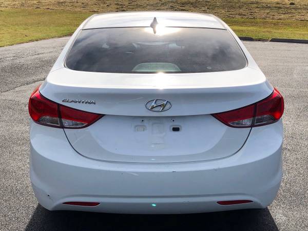 2013 Hyundai Elantra Low Miles for sale in Sevierville, TN – photo 4