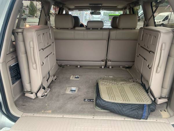 2000 Lexus LX 470 1 Owner Low Miles White for sale in North Providence, RI – photo 13