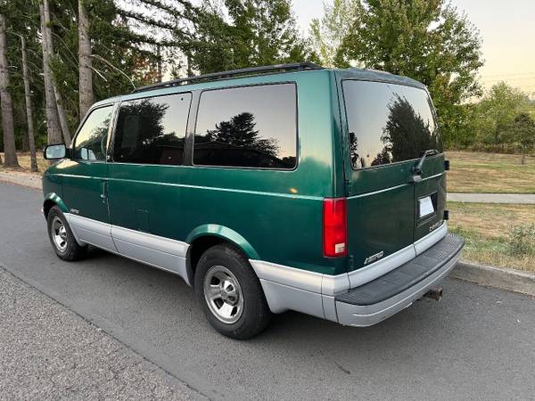 1998 Chevrolet Astro Passenger RWD Van V6, High Output, 4 3L - cars for sale in Portland, OR – photo 8