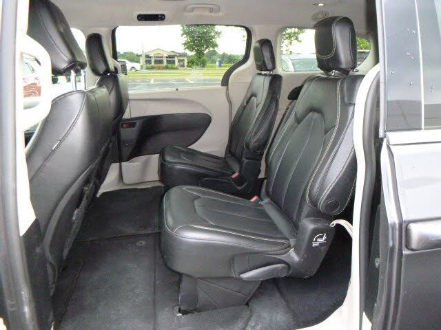 2020 Chrysler Voyager LXi FWD for sale in Imlay City, MI – photo 13