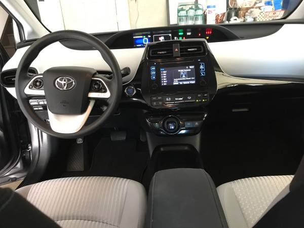 2017 Toyota Prius for sale in Westford, MA – photo 7