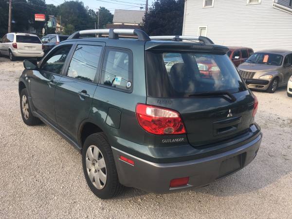 2006 Mitsubishi Outlander LS for sale in Akron, OH – photo 5