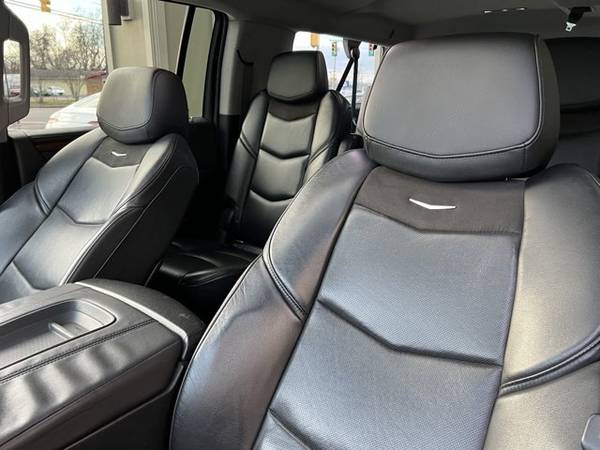 2019 Cadillac Escalade ESV Luxury - - by dealer for sale in Murfreesboro, TN – photo 20