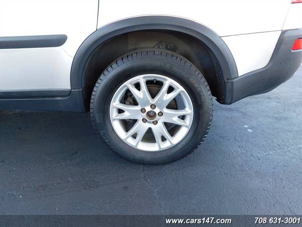 2005 Volvo XC90 T6 BLACK FRIDAY ONLY! Doors open 8am - cars & trucks... for sale in Midlothian, IL – photo 10