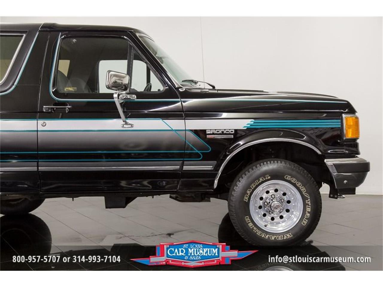 1990 Ford Bronco for sale in Saint Louis, MO – photo 25
