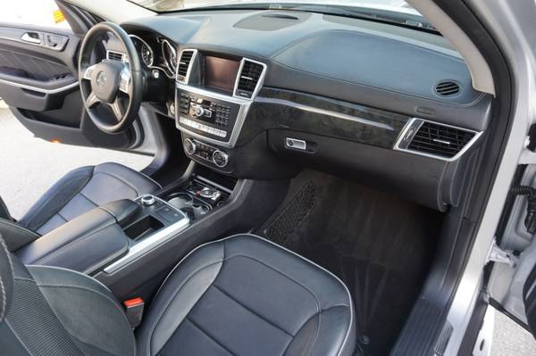 2014 Mercedes GL450 w/ 3rd Row GL 450 for sale in Austin, TX – photo 17