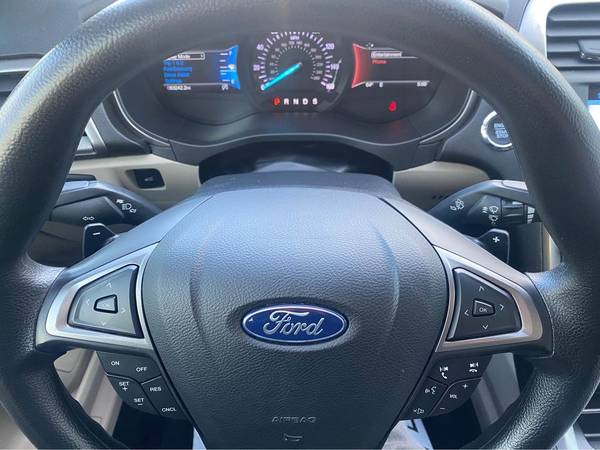 2018 Ford Fusion SE - - by dealer - vehicle automotive for sale in Lincoln, NE – photo 14